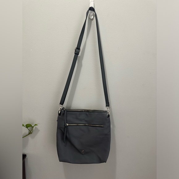 Handbags - FIORELLI EST.1988 GRAY Pebbled BAG - Crossbody & Shoulder Straps Purse